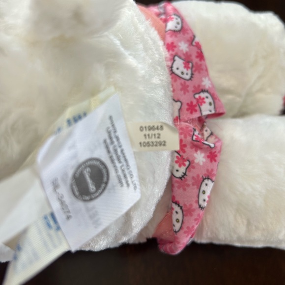 Hello Kitty - Picture 7 of 11